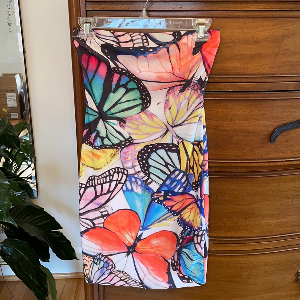 Sleeveless butterfly mini dress from Akira